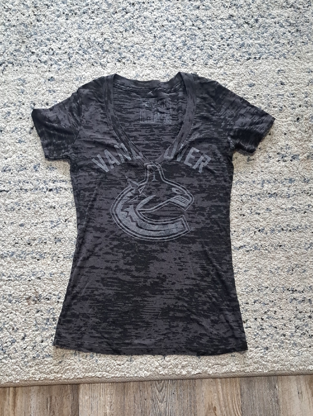 Vancouver Canucks Women's Burnout V-Neck Tee - Black